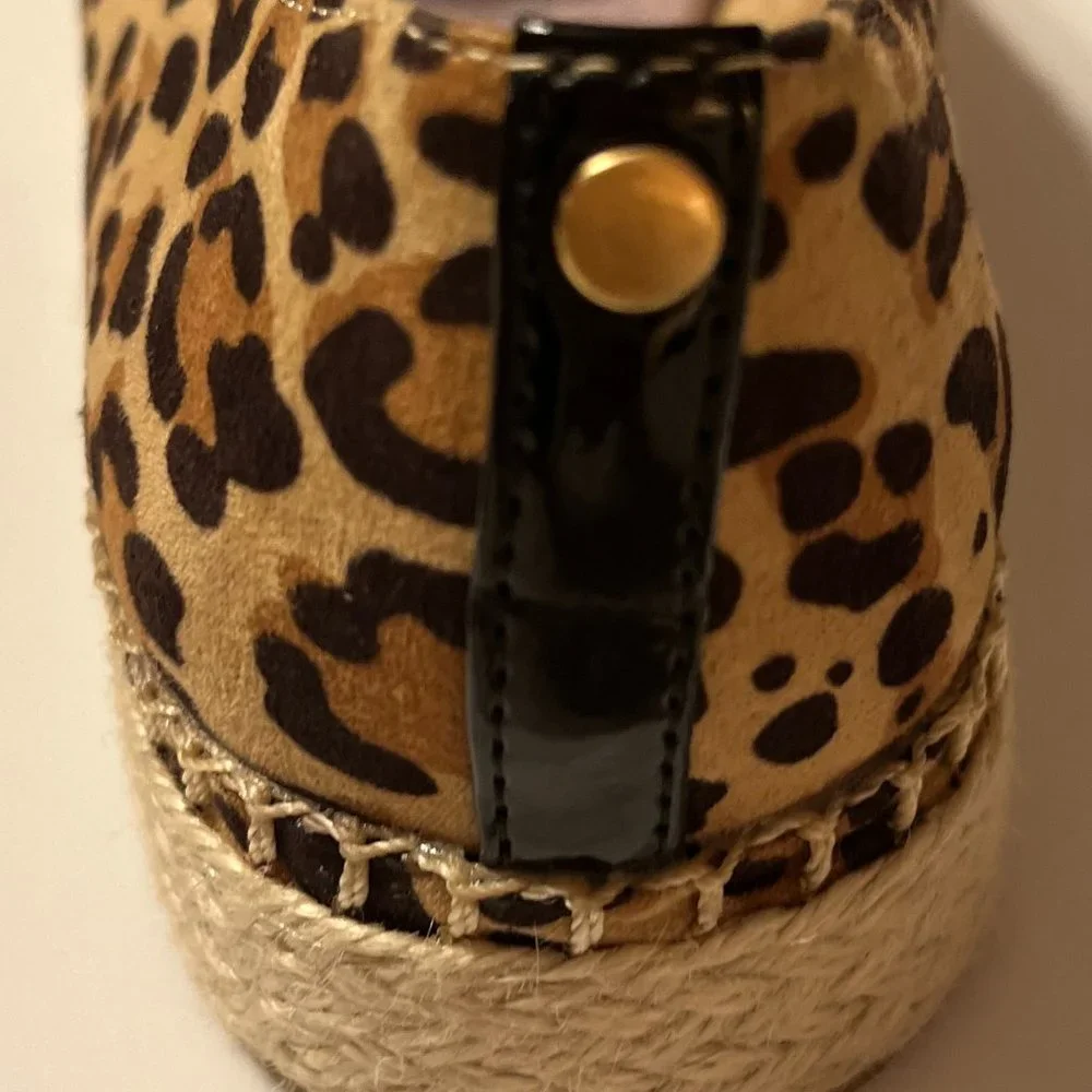 Like New Dr. Scholl's Find Me Espadrille Slip On tan/black leopard print…